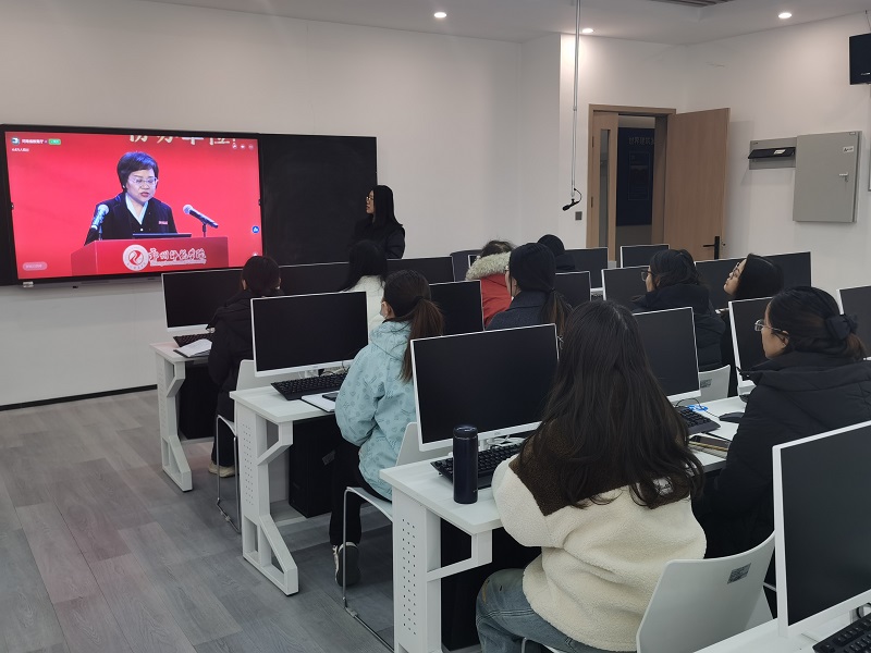 学习现场-土木工程教研室（一).jpg