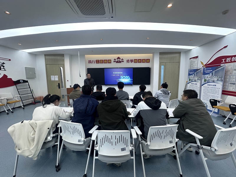 培训现场.jpg 培训现场.jpg