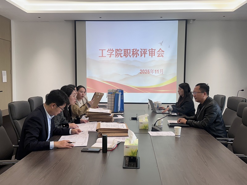 现场照片.jpg 现场照片.jpg